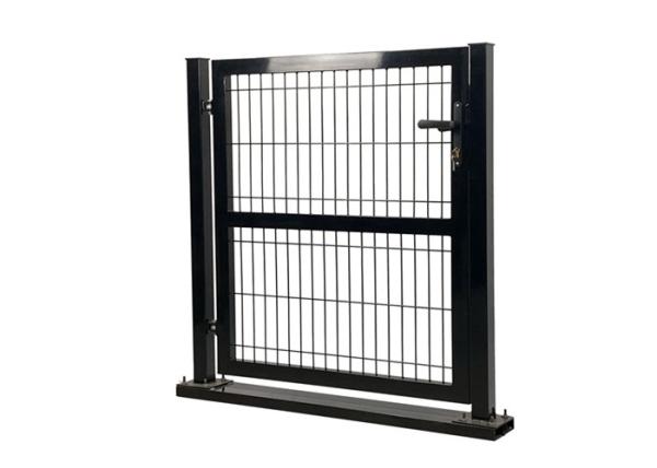 Cheap 1.5m Height Metal Garden Fence Gate Green Color Pvc Coated Welded Wire Mesh for sale