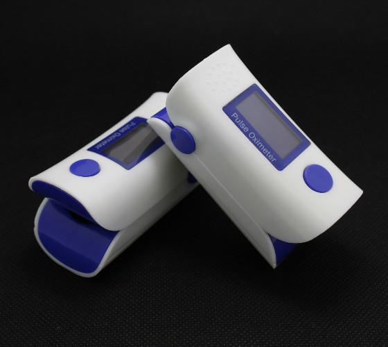 Cheap Hand - Held Fingertip Pulse Oximeter with SPO2 probe With OLED Display for sale