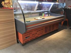 Refrigerated Display Serve Over Counter Meat Display Cooler With LED Light