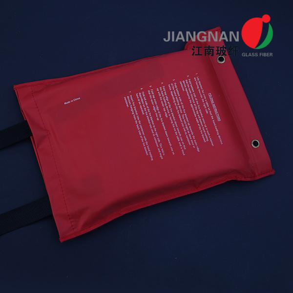 Cheap White Fire Blanket 1.2*1.2m Packed In Soft Bag Or Hard Box Fire Resistant Blanket for sale
