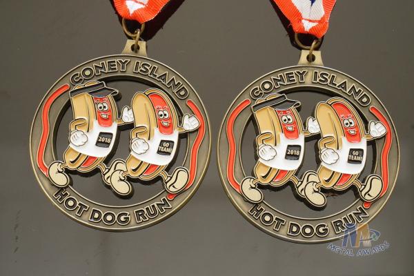 Cheap Hot Dog Running Custom Sports Medals Antique Gold Plating Size 50.8*3mm for sale