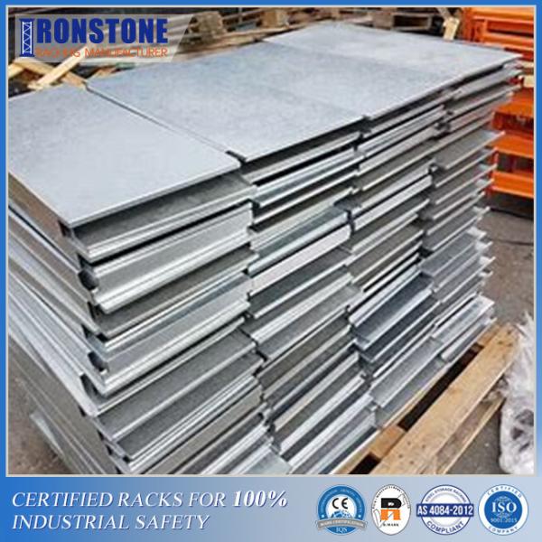 Cheap Solid Steel Panels Of Industrial Pallet Racking Storage Systems Accessories for sale