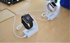 COMER security smart watch stands with alarm function