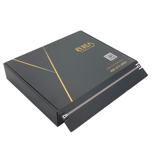 Cheap Garment Mailer Corrugated Shipping Boxes Gloss Lamination With Easy Tear Line for sale