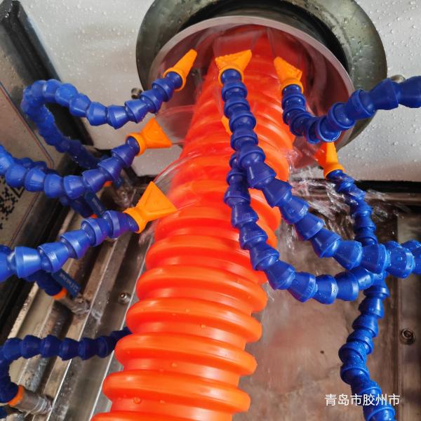 Cheap Water Cooling Method STSG—200 Spiral Pipe Extrusion Line For Precise Production for sale