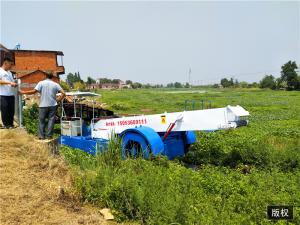 Best 10CBM Automated Aquatic Reed Harvesting Machine Water Hyacinth Harvester wholesale