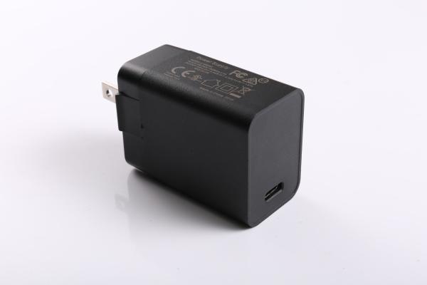 Cheap 20W PD Universal USB Power Adapter 1.5A 3A Folding Plugs EC60950 IEC61558 for sale