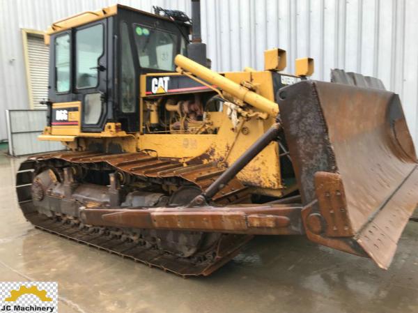 Cheap Original Japan Used Cat Bulldozer D6G with Cat 3306 engine 10.5 L Displacement for sale