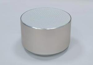 China Multifunctional Custom Portable Mini Wireless Speakers 3W With AUX on sale
