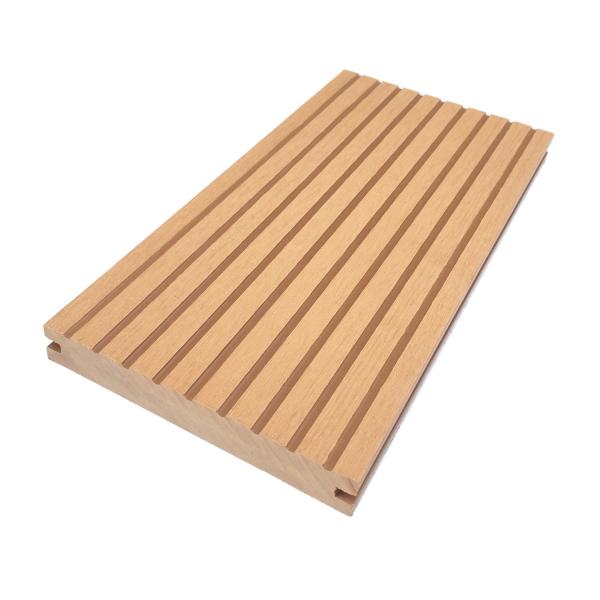 Cheap High quality weather resistant WPC outdoor floor solid decking for sale
