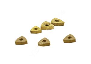 China Gold Coated Triangle Carbide Inserts , Custom Carbide Inserts For Machine Clip Cutting Blade on sale