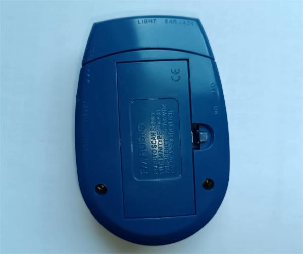 Cheap Time LCD Display Radio FM Alarm Auto Scan Power Light Single Band With Earphone for sale