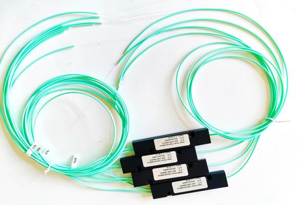 Cheap WDM 1X2 OM3 850nm Multimode Fiber Coupler FTTH  Without Connetor for sale