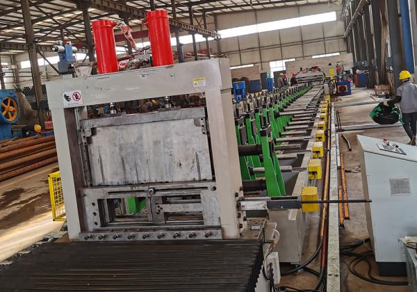 Cheap Thickness 0.8-2.5mm Galvanized Coils Cable Tray Roll Forming Machine With Hydraulic Cutting Device for sale