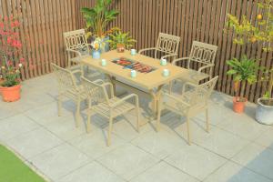 China Aluminum Outdoor Rattan Table And Chairs Beach Style on sale