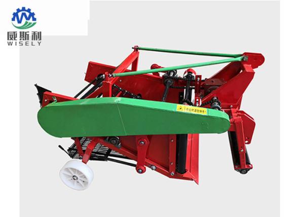 Cheap 2 Row Automatic Peanut Harvesting Machine Tractor Drives 300-400 Mm Harvest Depth for sale
