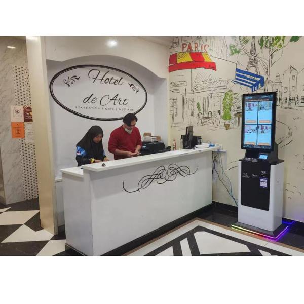 Cheap Interactive Check In Counter Kiosk With Touchscreen Card Reader Power for sale