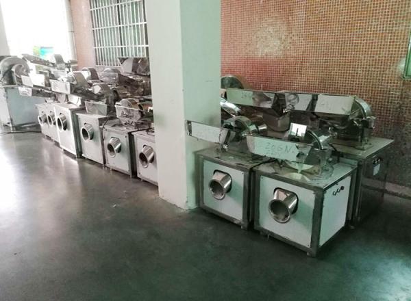 Cheap efficiency sugar soya tiger nut powder making machine with low temperature woring condition for sale