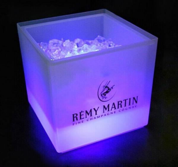 Cheap Light Ice bucket ice box ice barrel plastic cooler box Double layer ice barrel for sale