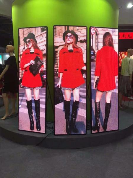 Cheap Customized P2.5 Poster Ultra Thin LED Screen Indoor For Shop High Brightness for sale