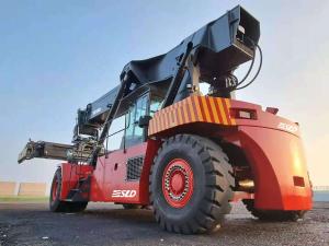 Best CUMMINS QSM11-330 Powered Container Reach Stacker For ISO 20-40 Containers wholesale