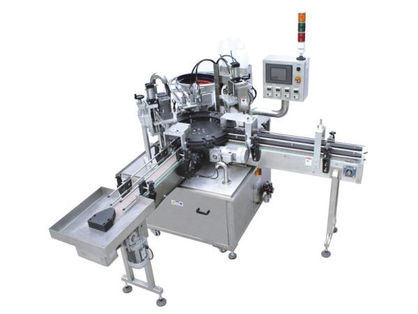 Cheap 40b/min PLC Liquid Filling Capping Machine Rotary , 40bpm Plastic Bottle Capping Machine for sale