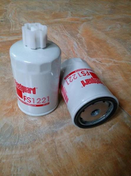 Cheap Fleetguard filter FS1221 for sale