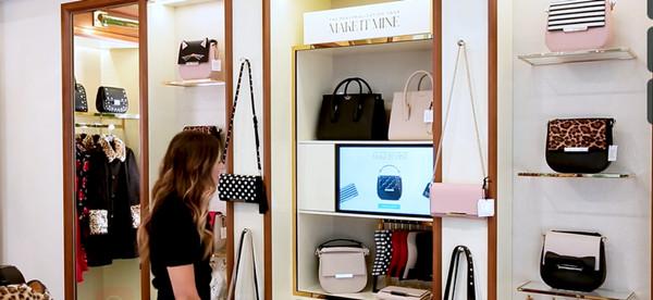 Cheap Customized Size Interactive Showcase Display Cabinet For Shoes And Bags 3D Sensing Technology for sale