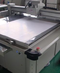 China Sample Maker Cutter Plotter Cut Fold Crease Cutting Table Machine on sale