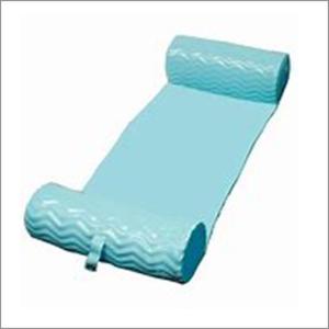 Best Multi Purpose Pool Drifter , Floating Pool Mat Lightweight XPE Material wholesale