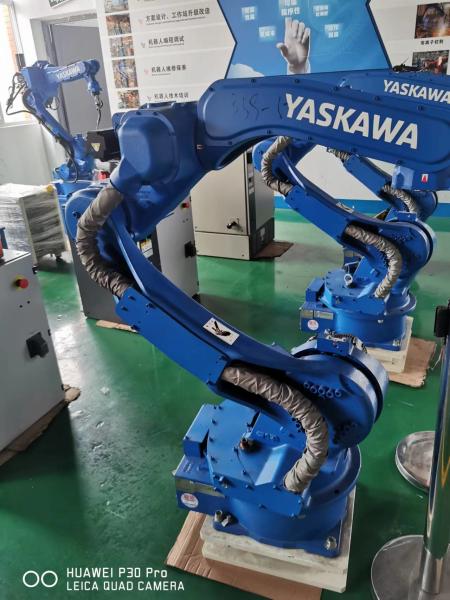 Cheap Used Yaskawa AR1440 6-axis automatic welding robot and fast and accurate arc welding robot with YRC1000 Robot Controller for sale