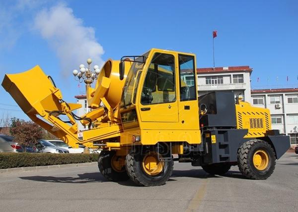 Cheap Mini Self Loading Concrete Mixer Truck , 1.5cbm Self Loading Transit Mixer for sale
