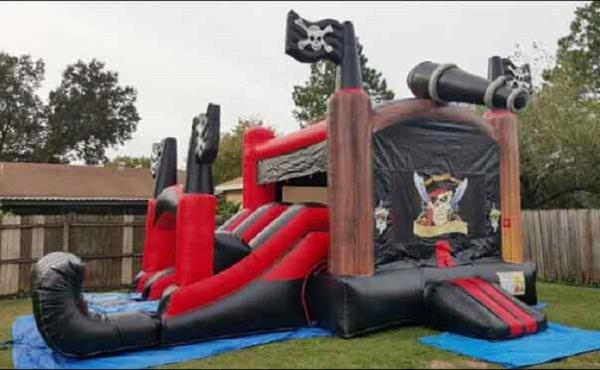 Cheap Customized Double Lane Pirate Inflatable Slide Jumping Bouncer Slide Combo for sale