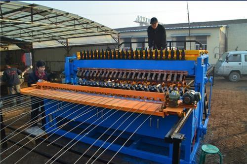 CNC Control Reinforcing Mesh Welding Machine , Fully Automatic Welded Wire Mesh