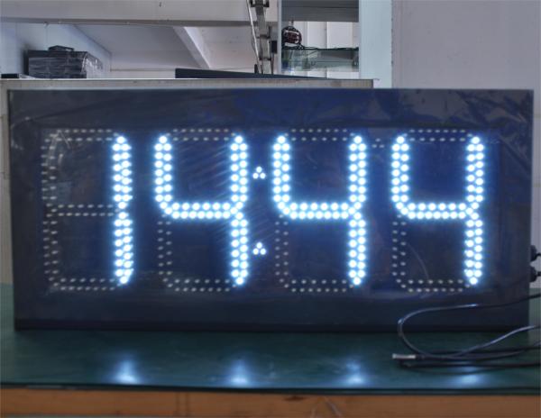 Cheap Outdoor Led Time And Temperature Display With 8" -722" Panel Size And High Resolution for sale