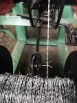 Straight and Reverse Twisted Barbed Wire Machine with High Speed