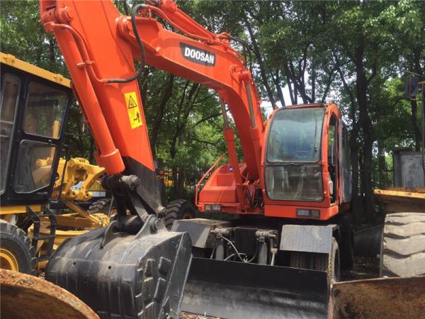 Cheap 12T weight Used Wheel Excavator Doosan DH140W-7 0.8 cbm with Original Paint for sale