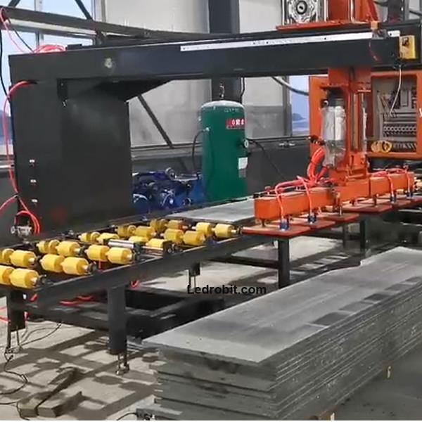 300kg 3500Mm Loading And Unloading System Automatic Loading Stretcher PLC