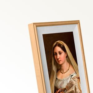 HD Wifi Digital Photo Frame Walnut Framed Intelligent Actual Color Displaying