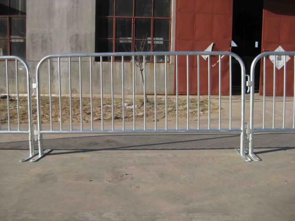 Cheap ISO CE Galvanized Retractable Crowd Control Barriers for sale