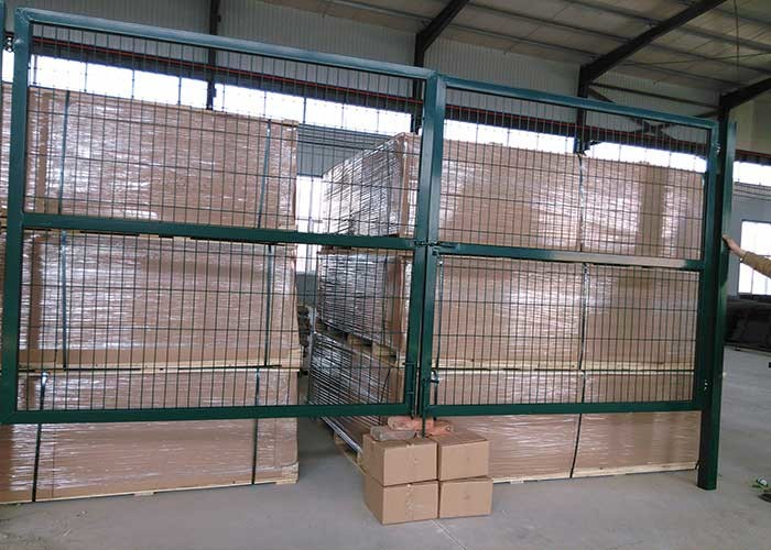 1.2m Modern Wrought Iron Gates Sustainable For Main House