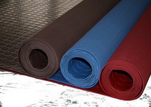 Cheap Red Industrial Rubber Sheet Top Round Button , Bottom Impression Fabric Non Slip for sale