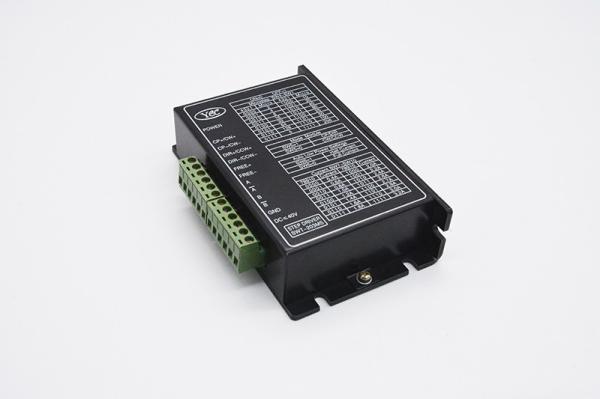 Cheap Performance Stepper Motor Driver with Gray and White Design for 12-36V DC Input for sale