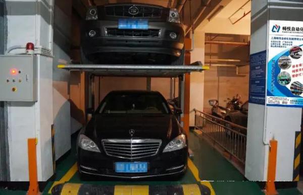 Cheap 2 Columns Residential Car Stackers 2000kg Two Level Car Parking System for sale
