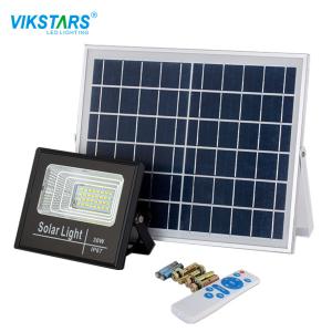 Building LED Solar Flood Light 150lm/W Lasting Time 12 Hours 2700K