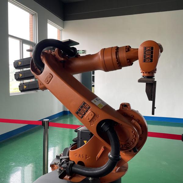 Cheap Used KUKA Robots KR16 Wall Mount 6 Axis Arc Welding Robots, Assembly Robots, Electron Beam Welding Robots for sale