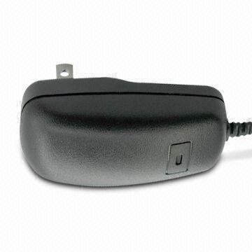 Cheap 15 Watt Universal Switching Mode Power Adapters For Mobile Devices for sale