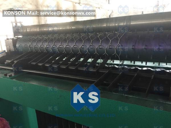 Cheap Durable Metal Hexagonal Mesh Machine For Making Gabion Mesh Spiral Coil for sale