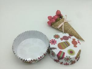 Round Shape Paper Baking Cups PET Coated Film Candy / Flower Pattern Cupcake Liners