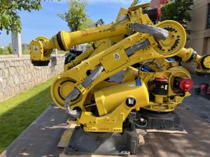 China Material Processing Used Fanuc Robot Robot Manipulator 50kg Payload on sale